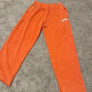 Young La gym sweats